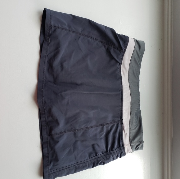 Grey Running Workout Skort - Picture 4 of 4